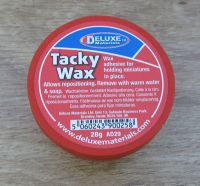 Tacky Wax by Deluxe