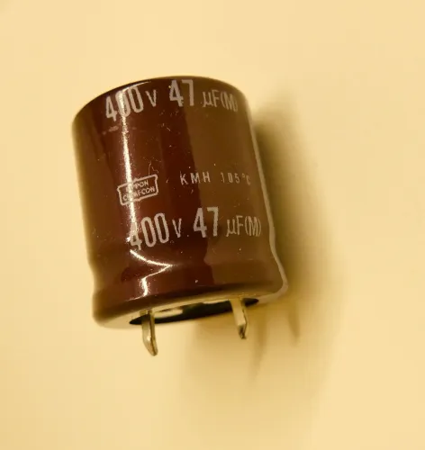 Capacitor 47uf 400v