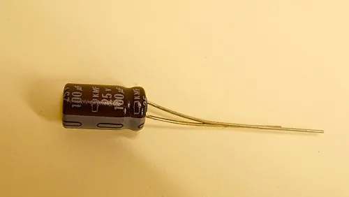 Capacitor 100uf 25v -pack of 10